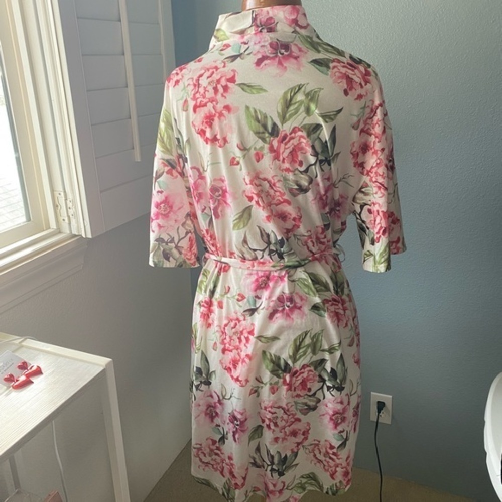 Show me your Mumu robe - Picture 3 of 3